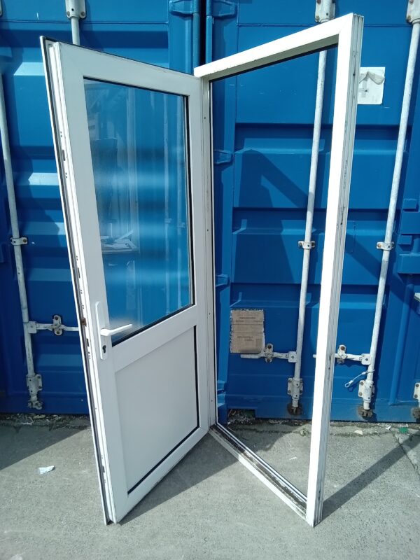 Used White Upvc Back Door 850mm x 2040mm C6D36 - Image 3
