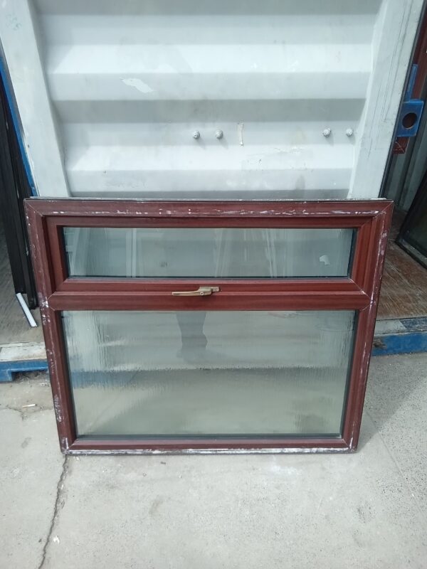 Used Woodgrain Upvc window 1185mm x 1000mm C2W30 - Image 2