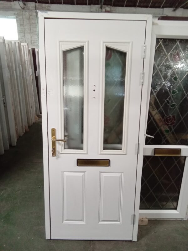 Used red Composite Front door 905mm x 2070mm 0355 - Image 3