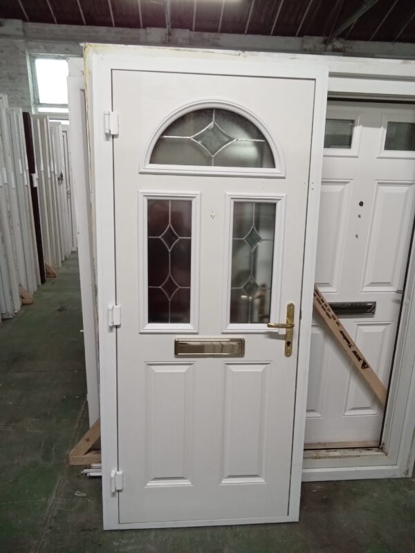 Used Brown Composite Front Door 920mm x 2040mm 0292 - Image 4
