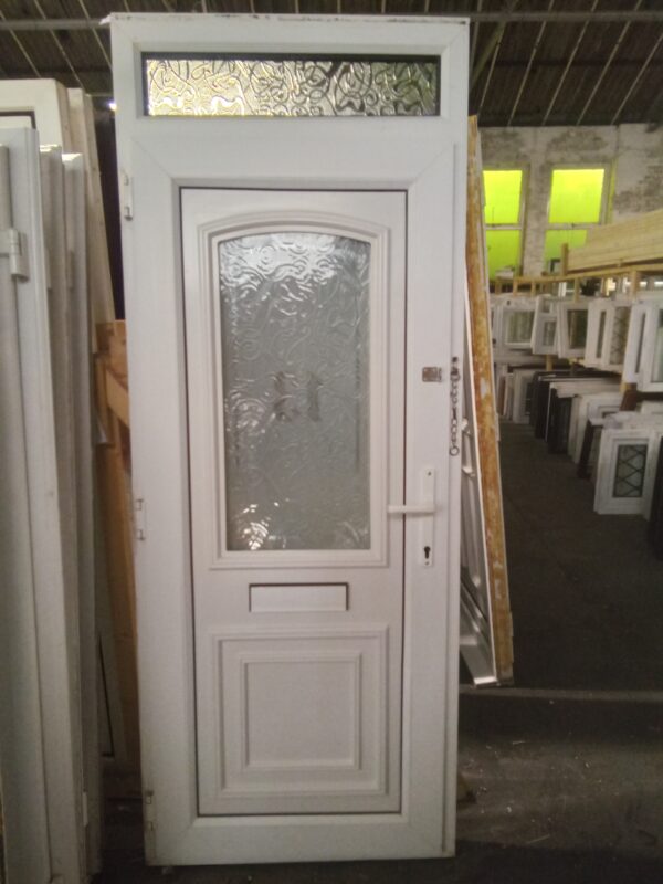 Used White Upvc Front Door And Toplight 855mm x 2195mm 0827 - Image 2