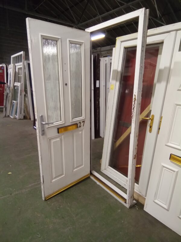 Used White Composite Front Door 895mm x 2105mm 0309 - Image 4