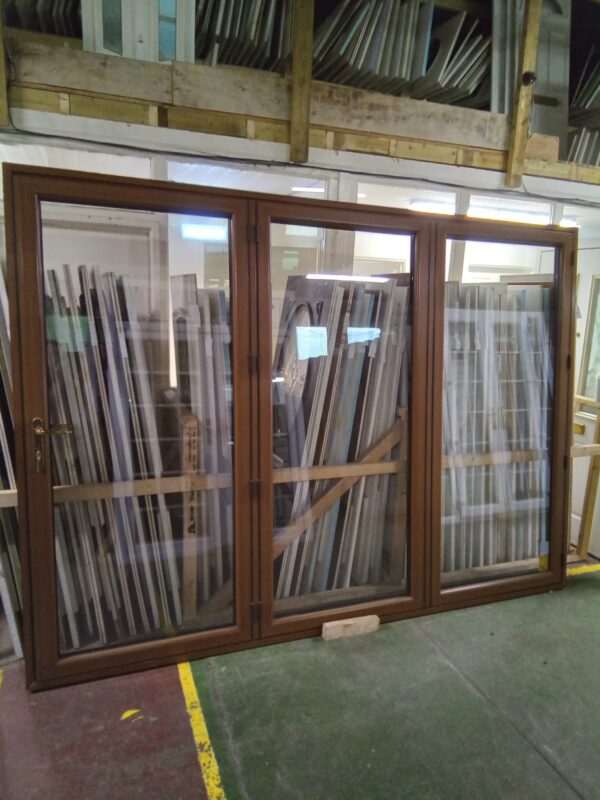 Used Oak Aluminium Bi-folding Doors 2945mm x 2135mm BIFOLDS - Image 7