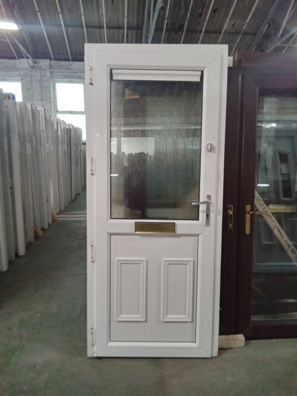 Used White Upvc Front Door 890mm x 2050mm 0339 - Image 3