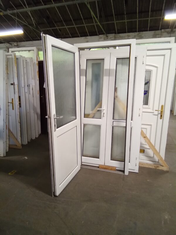 Used White Upvc Back Door 895mm x 2045mm 0821 - Image 2