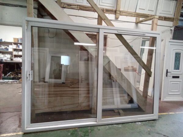 Used White Upvc Patio Doors 2070mm x 2955mm NS001