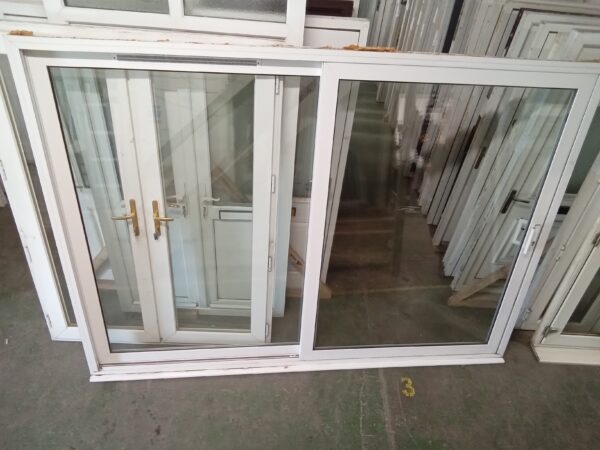 Used White Upvc Patio Doors 2070mm x 2955mm NS001 - Image 3