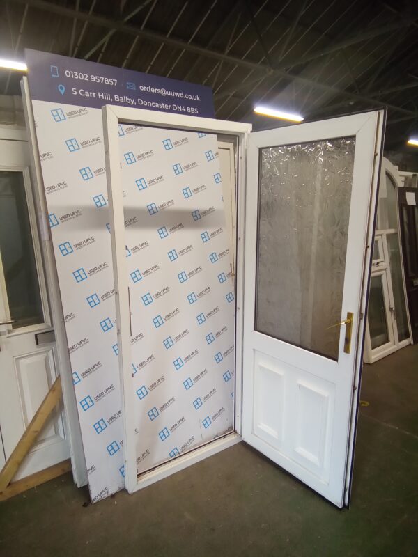 Used White Upvc Back Door 875mm x 2070mm 0172 - Image 4