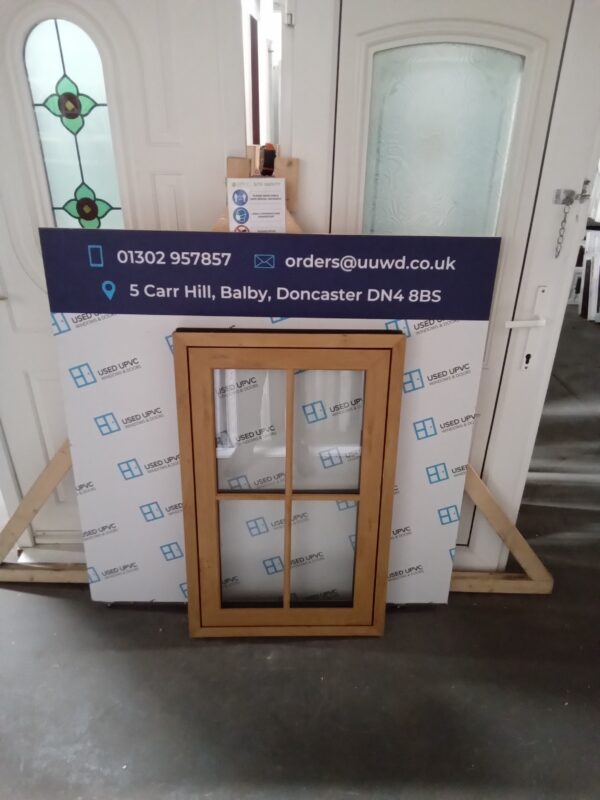 Used irish oak Upvc 640mm x 1000mm W0181