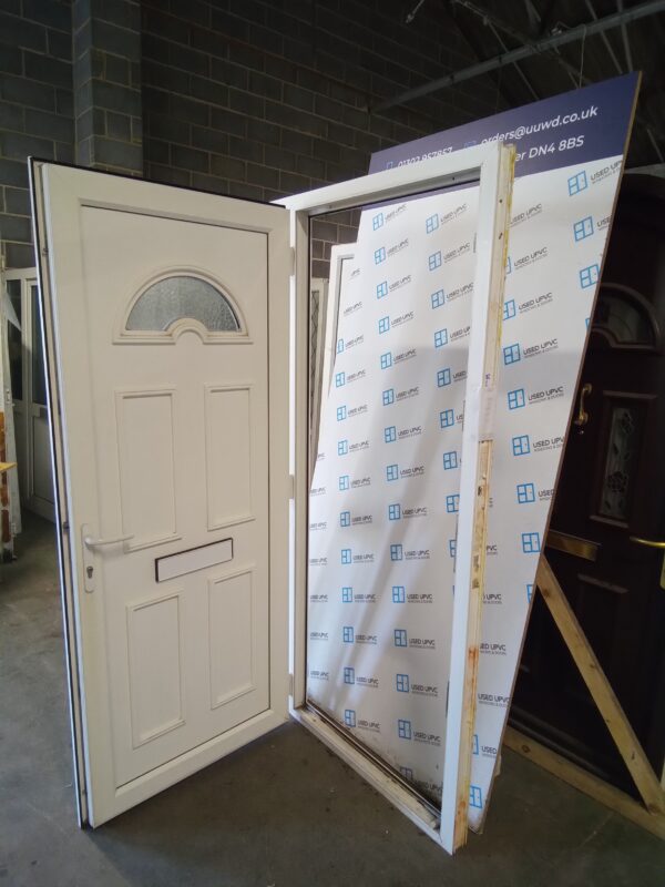 Used White Upvc Front Door And Side Panel 1200mm x 2070mm FD0003 - Image 4