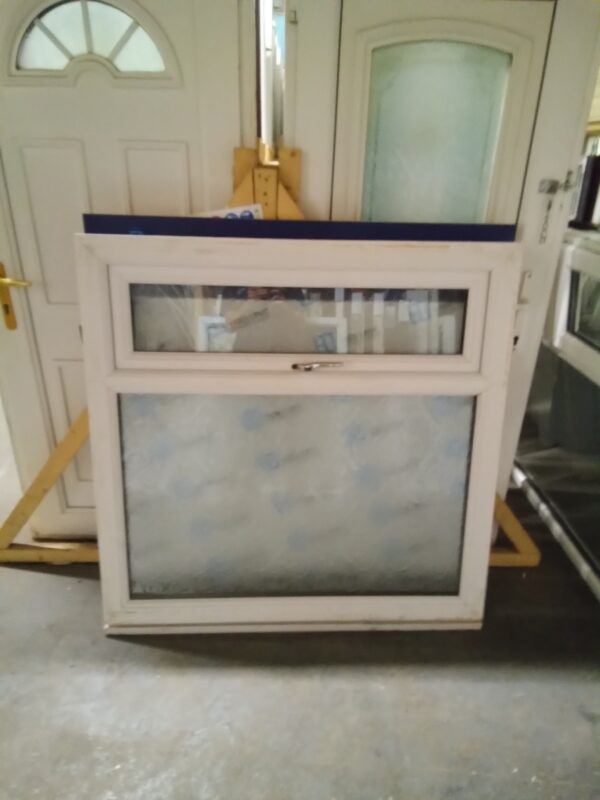 Used white Upvc Window 1210mm x 1215mm LW0133 - Image 3