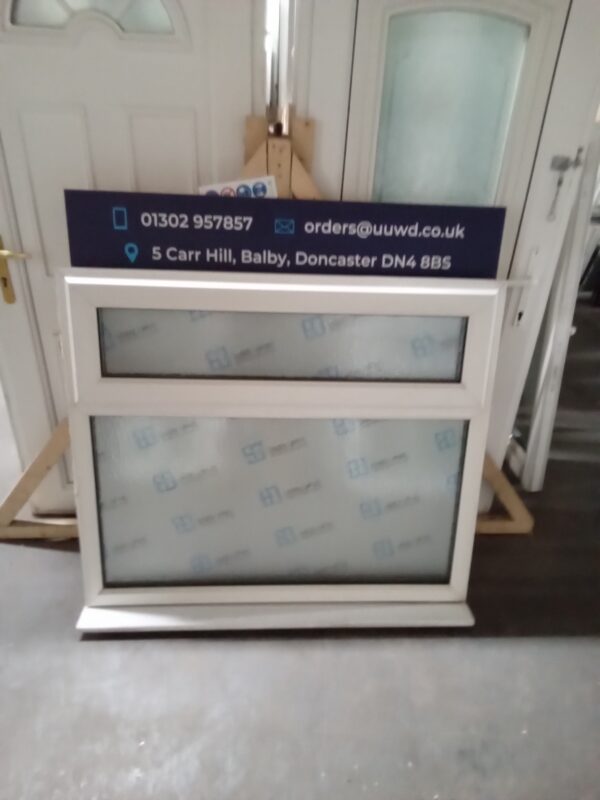 Used white Upvc window 1220mm x 1070mm LW0131