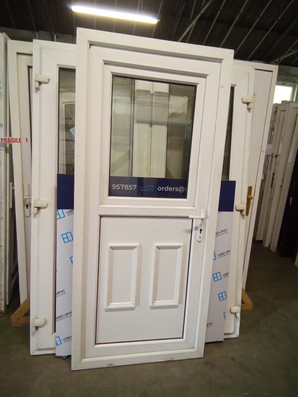 Used white Upvc Stable Door 905mm x 2040mm