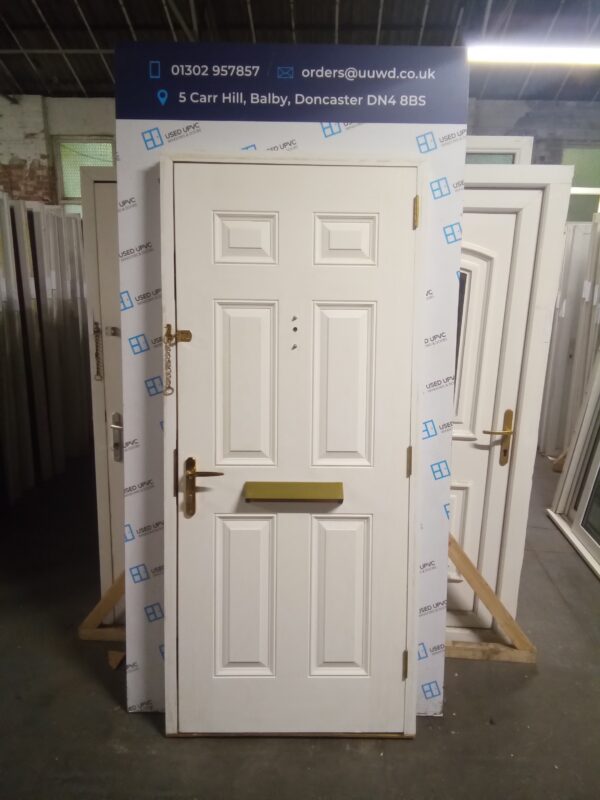 Used White Composite Front Door 910mm x 2080mm 0541 - Image 2