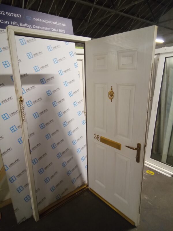 Used White Composite Front Door 910mm x 2080mm 0541 - Image 3