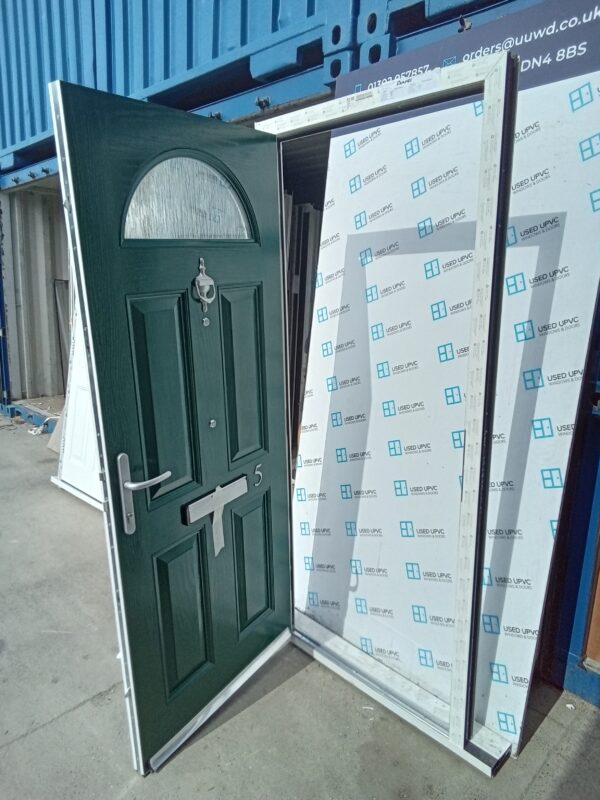 Brand new green Composite Front door 920mm x 2090mm C2031 - Image 4