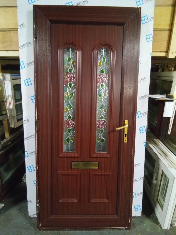 Used Woodgrain upvc Front Door 925mm x 2060mm 0868 - Image 3