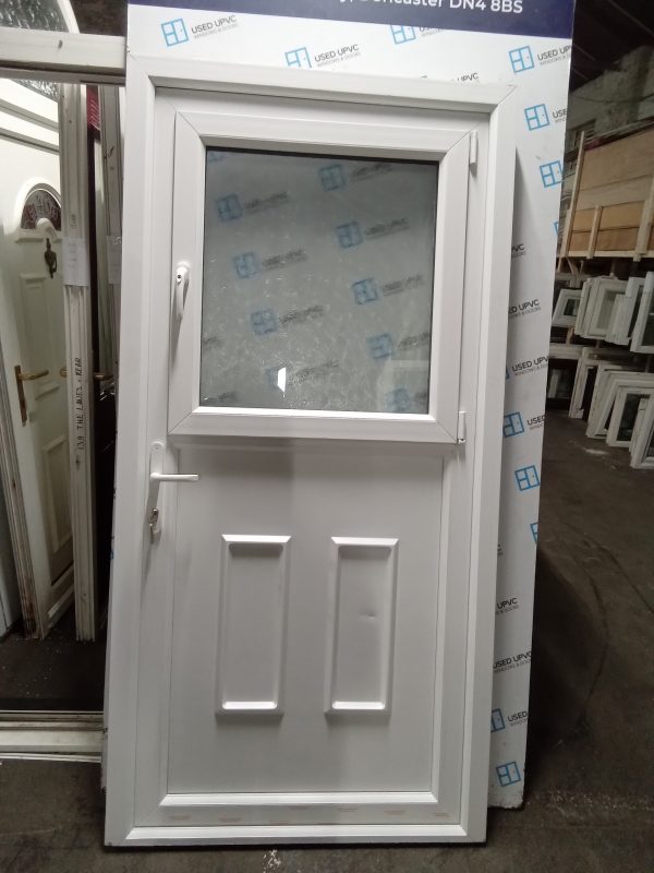 Used white back stable door 1010mm x 2025mm 0833 - Image 3
