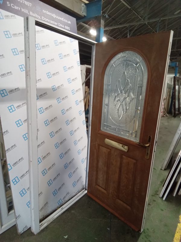 used Oak Composite front Door 945mm x 1995mm 0319 - Image 4