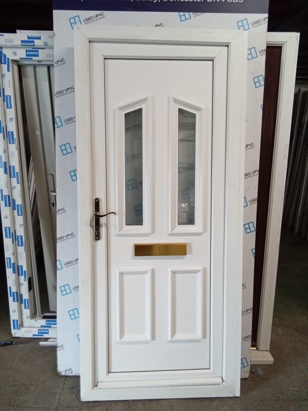 Used white Upvc Front Door 925mm x 2070mm 0041