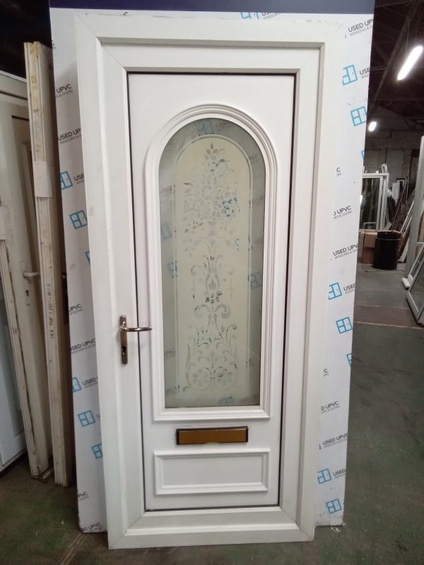 Used white upvc front door 915mm x 2095mm 0336