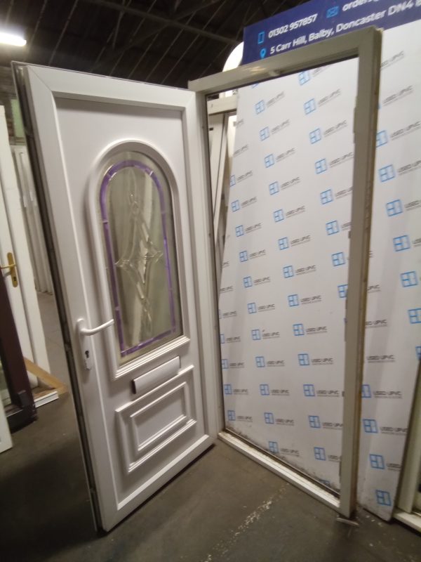 Used White Upvc Front Door 910mm x 2010mm 0447 - Image 4