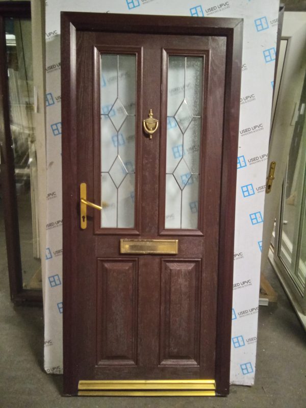 Used brown Rosewood composite front door 900mm x 1975mm 0716