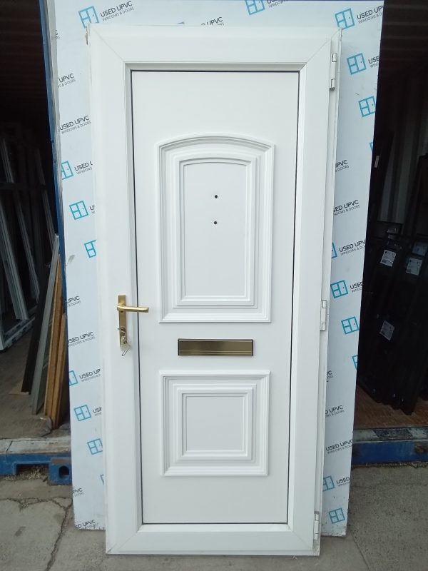 Used White Upvc Front Door 900mm x 2070mm 0180 - Image 3