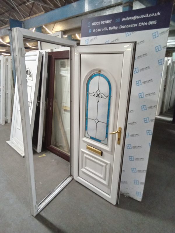 Used White Upvc Front Door 880mm x 2050mm 0689 - Image 3