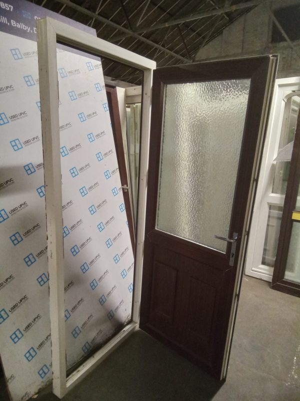 Used Woodgrain Upvc Back Door 835mm x 2030mm 0894 - Image 4