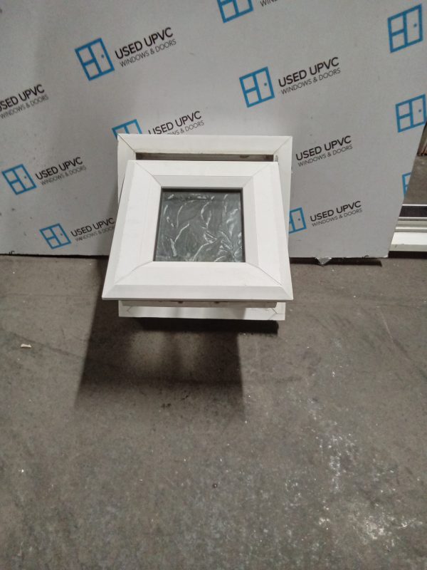 Used White Upvc Window 370mm x 390mm W0183 - Image 3