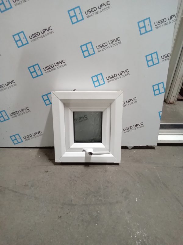 Used White Upvc Window 370mm x 390mm W0183 - Image 2