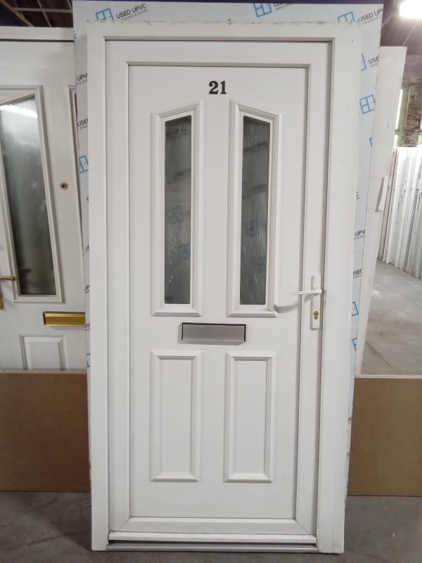 Used White upvc Front Door 1045mm x 2115mm (1000mm reduced) 0817