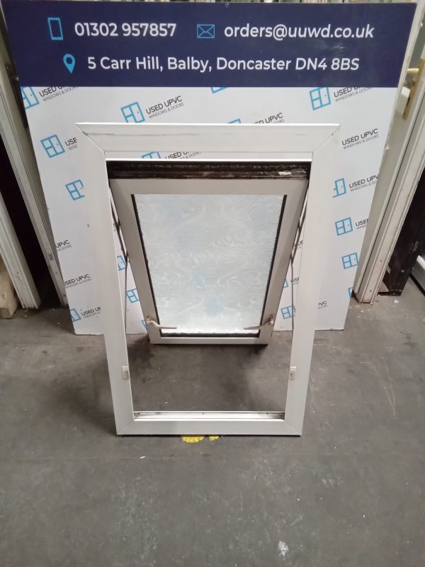 Used White Upvc Window 635mm x 995mm W0165 - Image 3