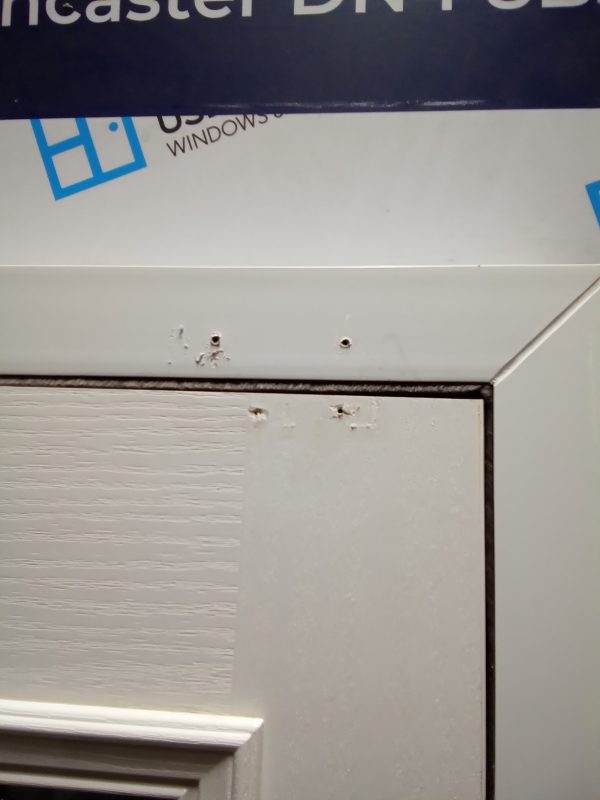 Used black on white composite front door 900mm x 2090mm 0752 - Image 5