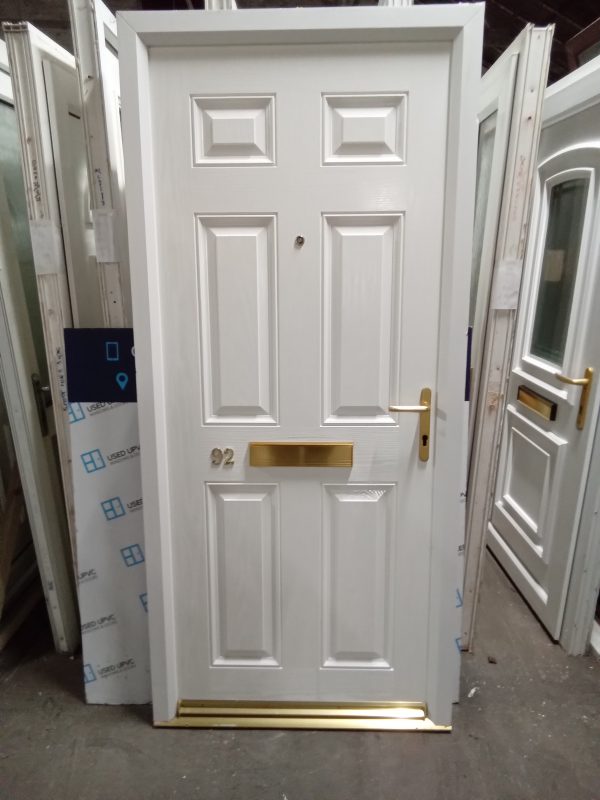 Used White Composite Front Fire Door 920mm x 2020mm 0819
