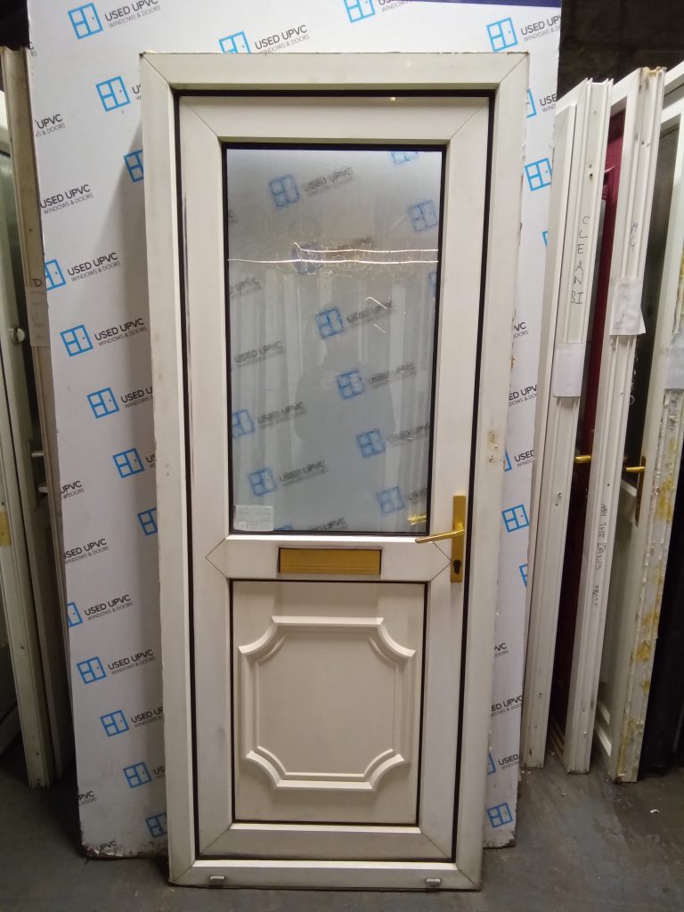 Used whige upvc front door 820mm x 2020mm 0780 Used UPVC Windows & Doors