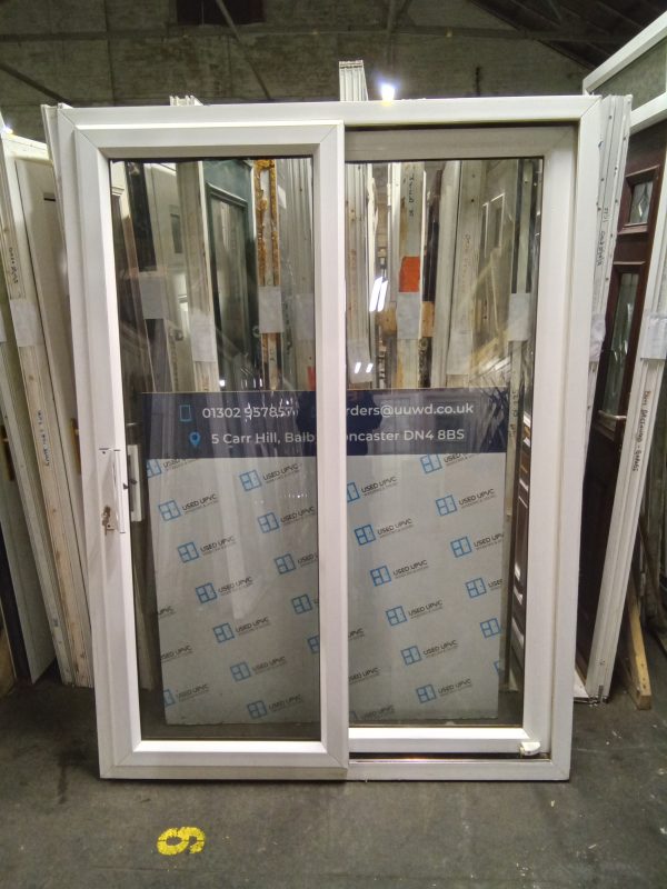 Used White Upvc sliding patio door 1530mm x 2065mm EA3A