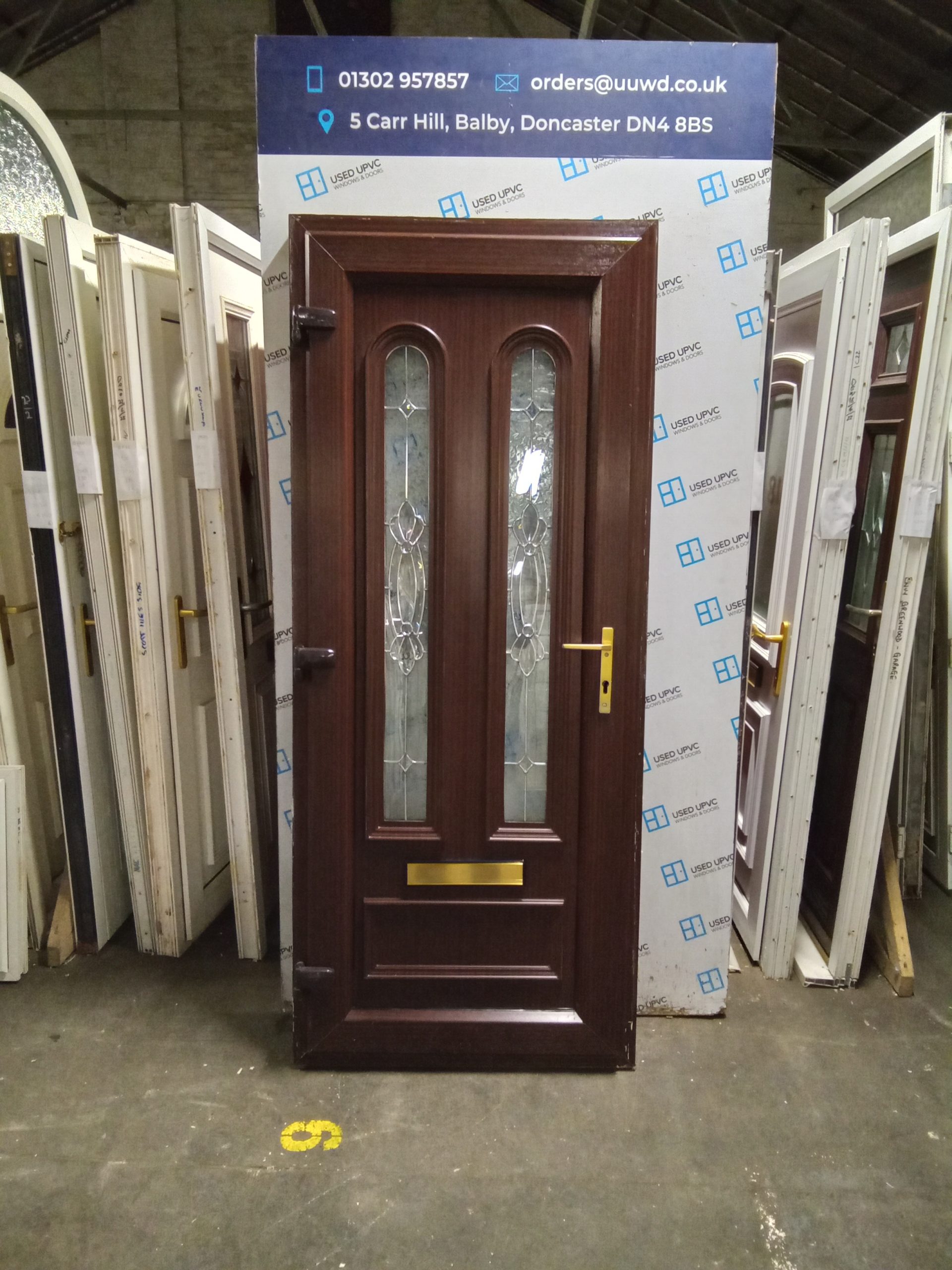 Used Woodgrain Upvc Front Door 860mm x 2055mm 0387 Used UPVC Windows