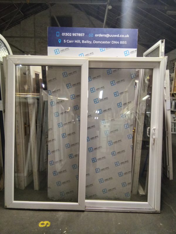 Used white Upvc sliding patio doors 2100mm x 2060mm EA7A - Image 3