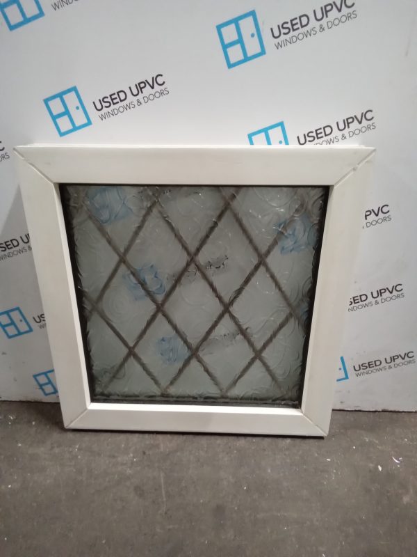 Used White Upvc Window 555mm x 570mm W0305 - Image 2