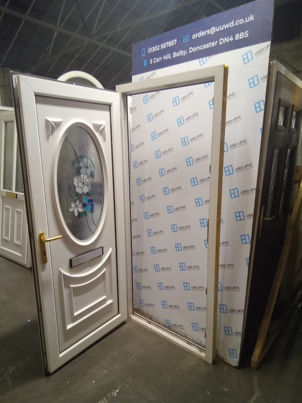 used white Upvc front door 920mm x 2050mm 0048 - Image 4