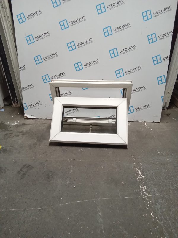 Used White Upvc Window 600mm x 390mm W0290 - Image 2