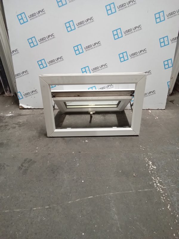 Used White Upvc Window 600mm x 390mm W0290 - Image 3