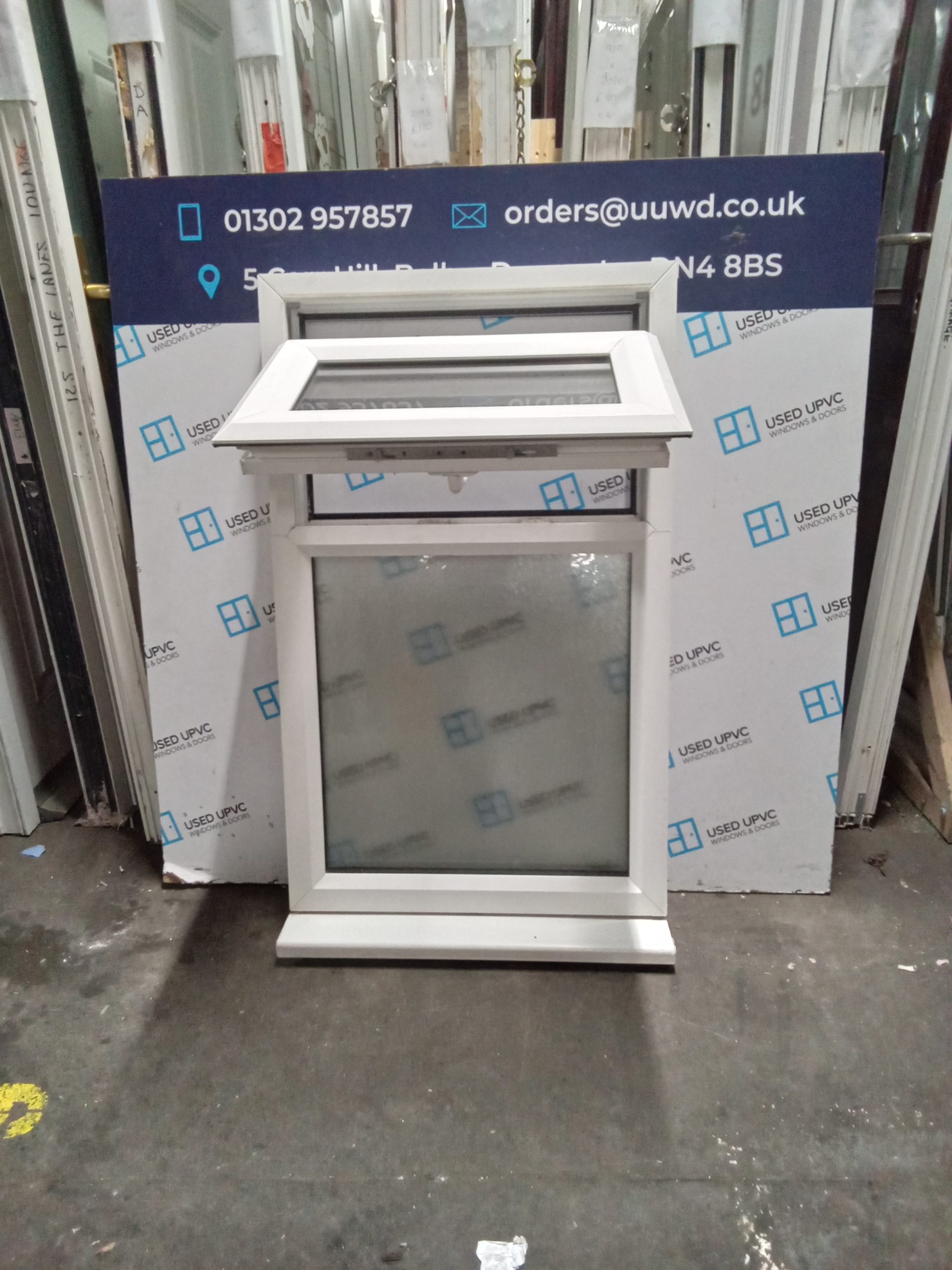 Used White Upvc Window 604mm x 1016mm LW0077 Used UPVC Windows & Doors