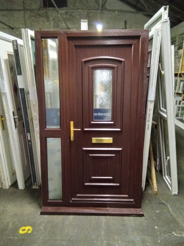 Used Woodgrain Upvc Front Door And Side panel 1220mm x 2070mm DS023