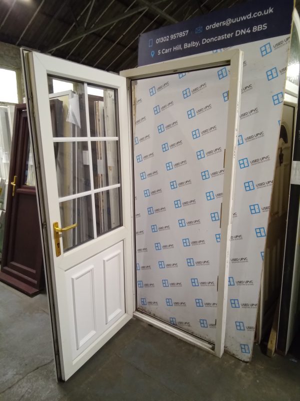 Used white Upvc Back Door 900mm x 2070mm 0869 - Image 4