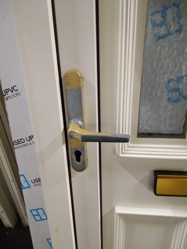 Used whote Upvc Front Door 875mm x 2060mm 0448 - Image 5