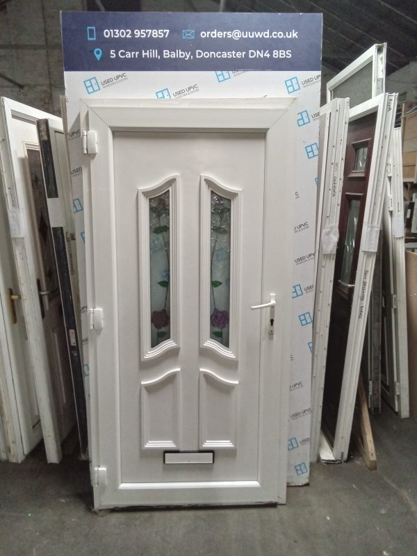 Used White Upvc Front Door 1015mm x 2060mm 0542 - Image 3