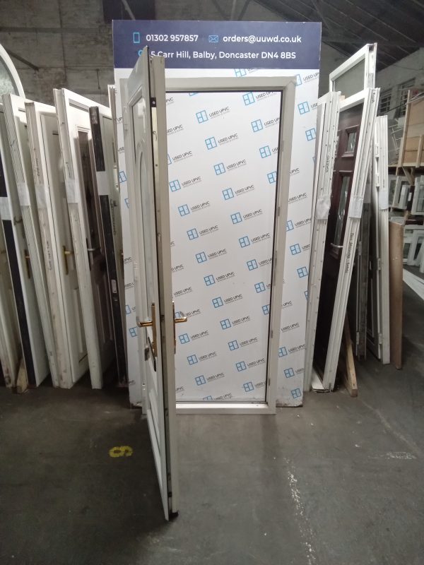 Used White Upvc Front Door 910mm x 2075mm 0572 - Image 4